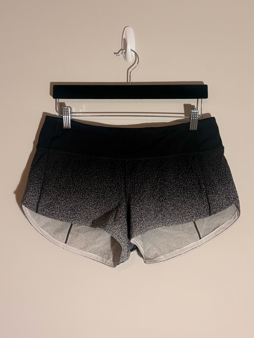Lululemon Speed Up Women's Black Running Shorts